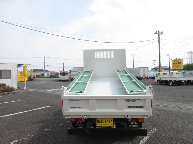 三菱ふそう キャンター 小型 土砂ダンプ 2RG-FBA60(88750) 15枚目