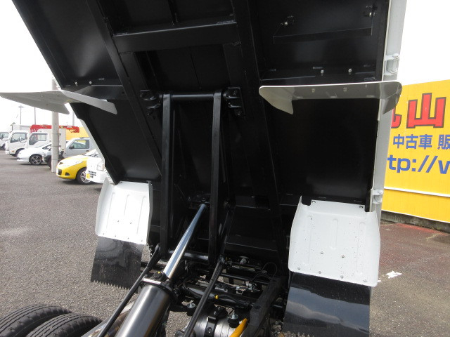 三菱ふそう キャンター 小型 土砂ダンプ 2RG-FBA60(88750) 17枚目