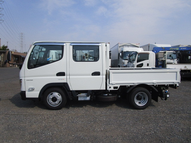 三菱ふそう キャンター 小型 Wキャブ 2RG-FBA20(88758) 5枚目