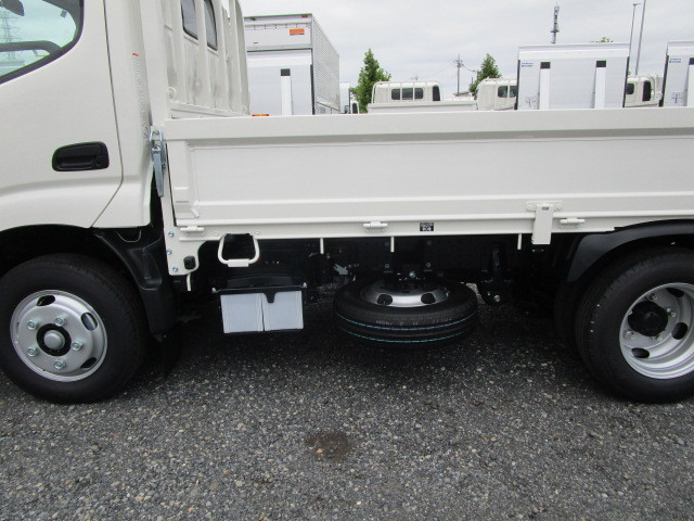トヨタ ダイナ 小型 平ボディ 2KG-XZC605(88761) 31枚目