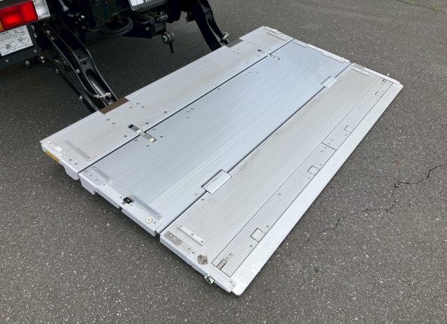 三菱ふそう キャンター 小型 アルミバン 2RG-FEB50(88763) 16枚目