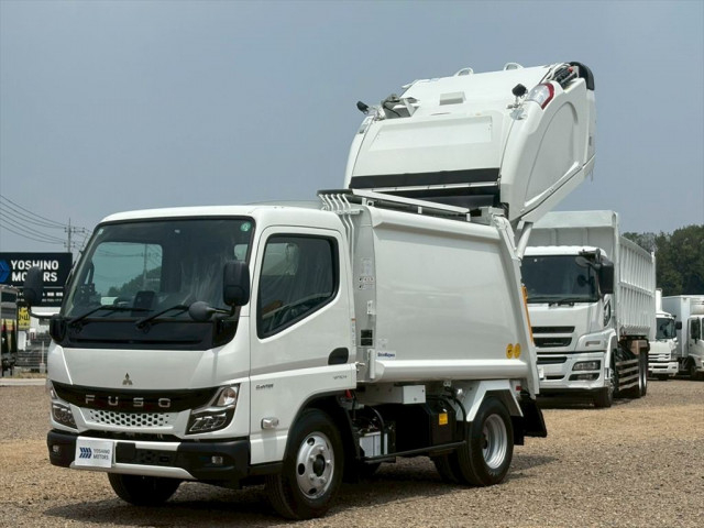 三菱ふそう キャンター 小型 塵芥車（プレス式） 2RG-FEAV0(88765) 1枚目