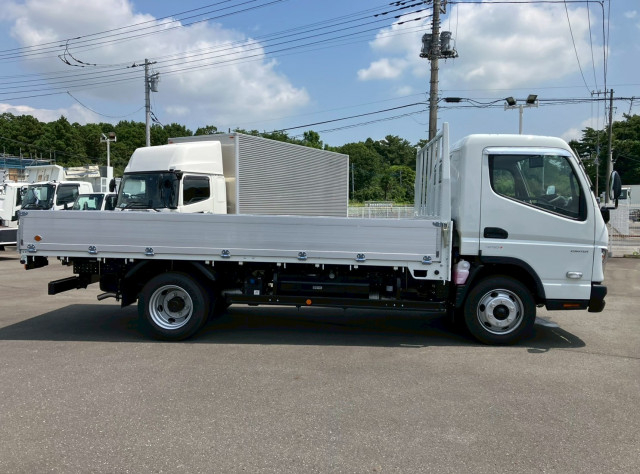 三菱ふそう キャンター 小型 平ボディ 2PG-FEBS0(88766) 4枚目