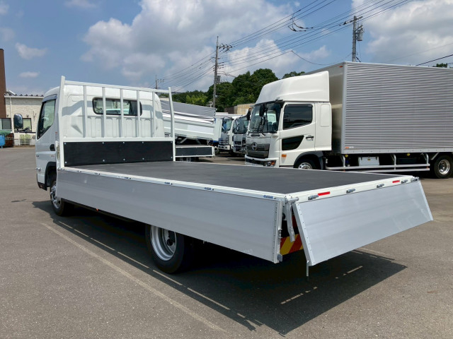 三菱ふそう キャンター 小型 平ボディ 2PG-FEBS0(88766) 11枚目