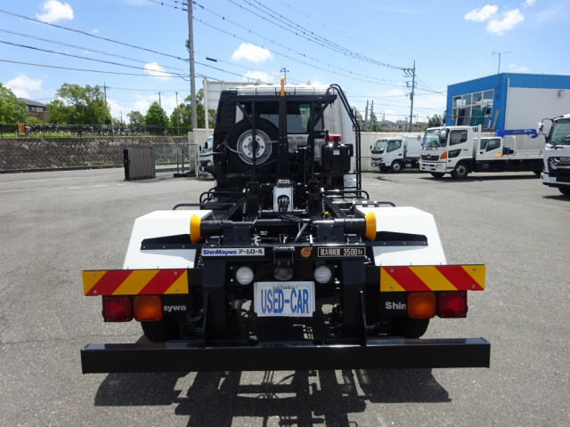 三菱ふそう ファイター 中型 コンテナ専用車 2KG-FK72F(88770) 3枚目