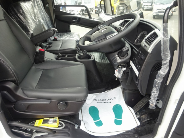 三菱ふそう ファイター 中型 コンテナ専用車 2KG-FK72F(88770) 4枚目