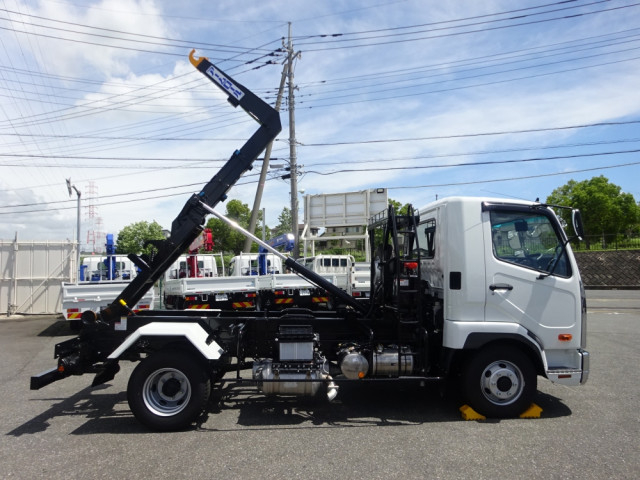 三菱ふそう ファイター 中型 コンテナ専用車 2KG-FK72F(88770) 7枚目
