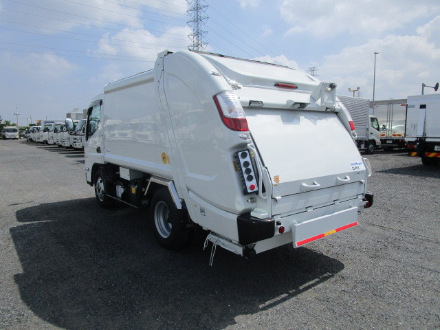 三菱ふそう キャンター 小型 塵芥車（プレス式） 2RG-FEAV0(88771) 3枚目