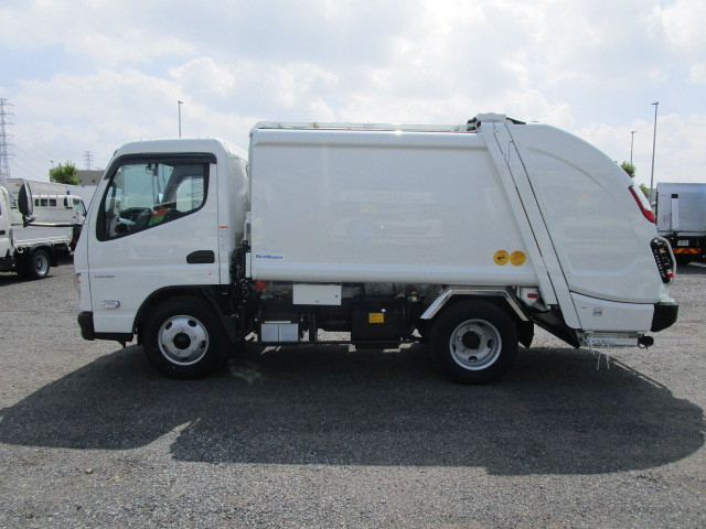 三菱ふそう キャンター 小型 塵芥車（プレス式） 2RG-FEAV0(88771) 5枚目