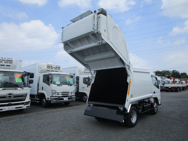三菱ふそう キャンター 小型 塵芥車（プレス式） 2RG-FEAV0(88771) 11枚目