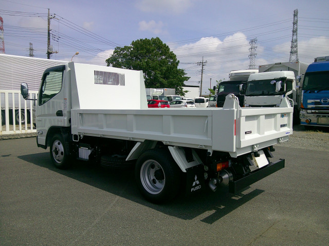 三菱ふそう キャンター 小型 土砂ダンプ 2RG-FBA60(88775) 7枚目