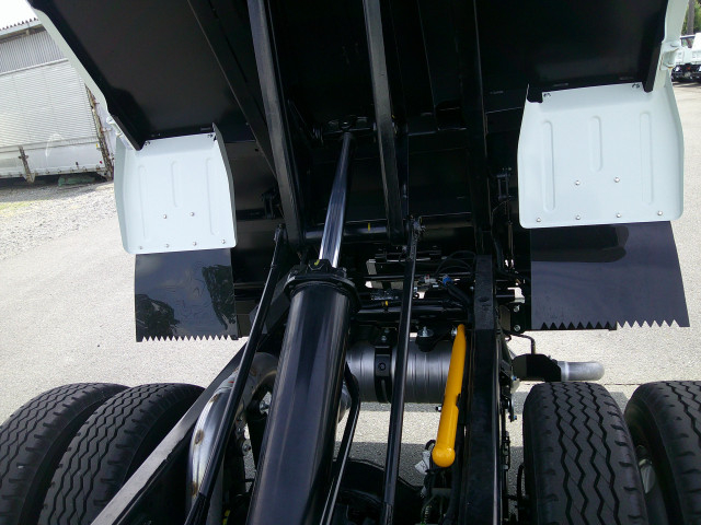 三菱ふそう キャンター 小型 土砂ダンプ 2RG-FBA60(88775) 12枚目