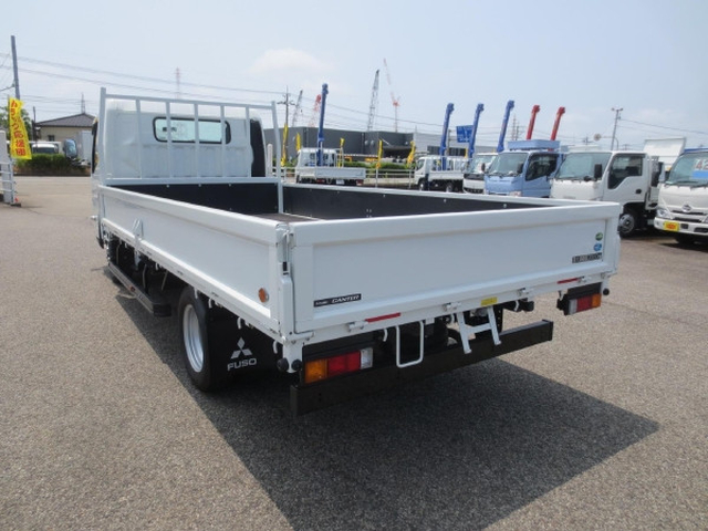 三菱ふそう キャンター 小型 平ボディ 2RG-FEB50(88780) 5枚目