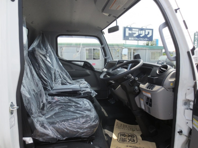 三菱ふそう キャンター 小型 平ボディ 2RG-FEB50(88780) 12枚目