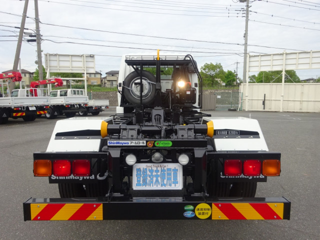 三菱ふそう ファイター 増トン コンテナ専用車 2KG-FK62FZ(88790) 3枚目