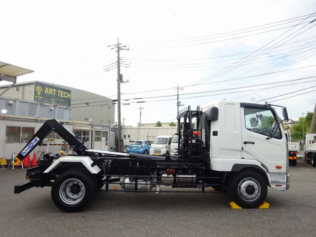 三菱ふそう ファイター 増トン コンテナ専用車 2KG-FK62FZ(88790) 16枚目