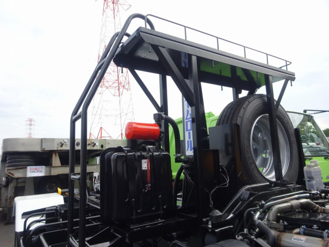 三菱ふそう ファイター 増トン コンテナ専用車 2KG-FK62FZ(88790) 25枚目