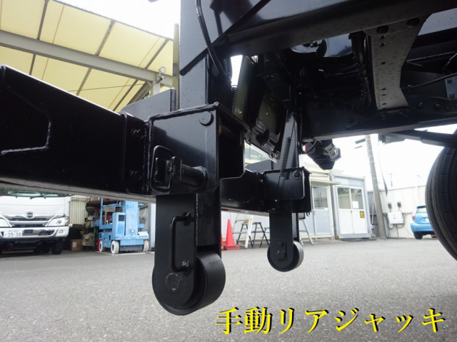三菱ふそう ファイター 増トン コンテナ専用車 2KG-FK62FZ(88790) 26枚目