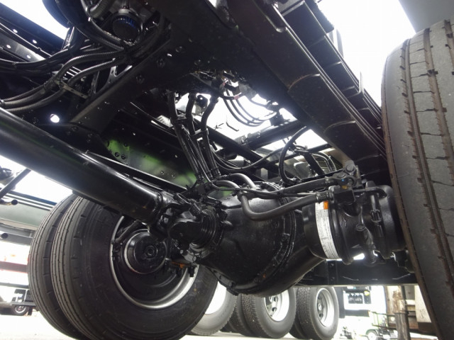 三菱ふそう ファイター 増トン コンテナ専用車 2KG-FK62FZ(88790) 32枚目