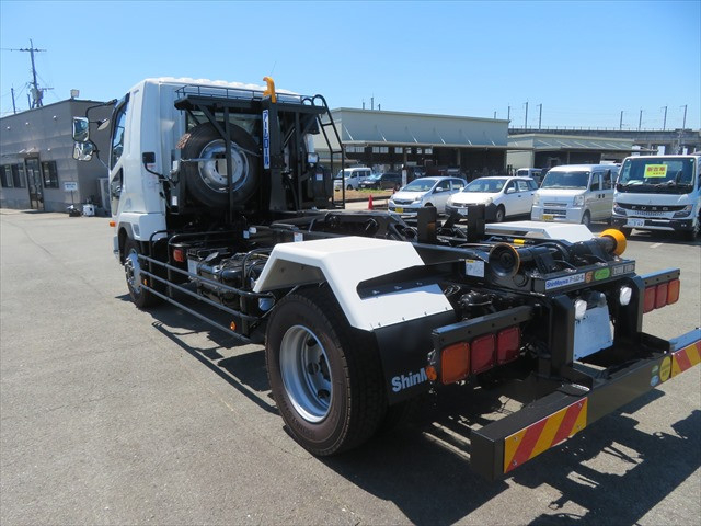 三菱ふそう ファイター 増トン コンテナ専用車 2KG-FK62FZ(88793) 8枚目