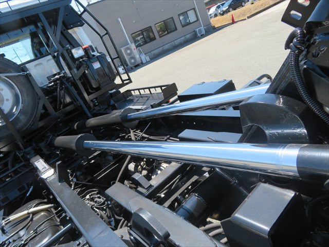 三菱ふそう ファイター 増トン コンテナ専用車 2KG-FK62FZ(88793) 28枚目