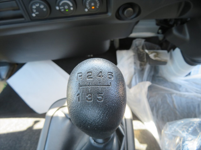 三菱ふそう ファイター 増トン コンテナ専用車 2KG-FK62FZ(88793) 31枚目