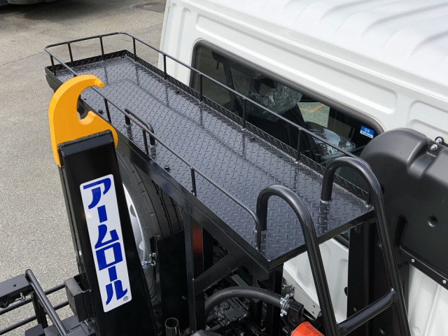 三菱ふそう ファイター 増トン コンテナ専用車 2KG-FK62FZ(88794) 25枚目