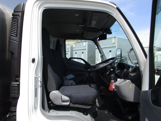 日野 デュトロ 小型 アルミバン 2PG-XZU712M(88799) 11枚目