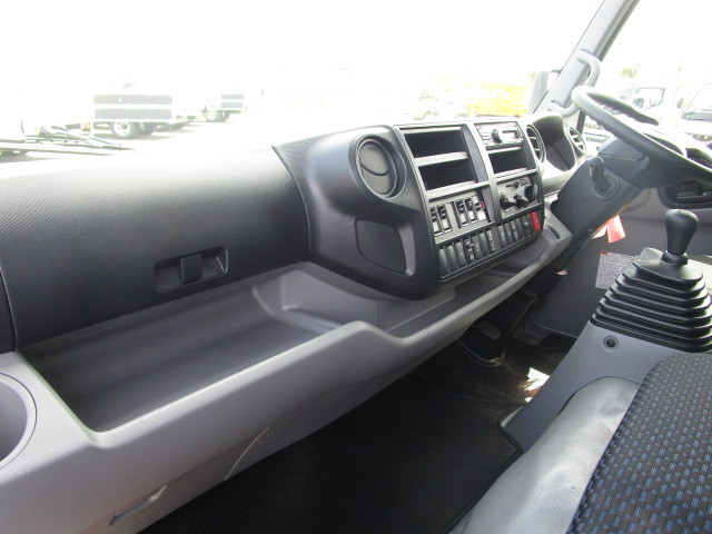 日野 デュトロ 小型 アルミバン 2PG-XZU712M(88799) 23枚目