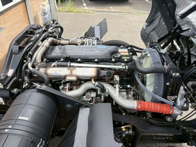 三菱ふそう ファイター 中型 平ボディ 2KG-FK62F(88801) 19枚目