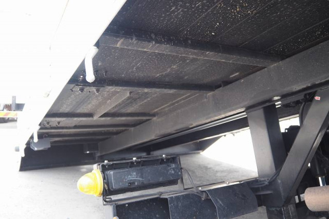 三菱ふそう キャンター 小型 車載専用車 2PG-FEB90(88805) 16枚目