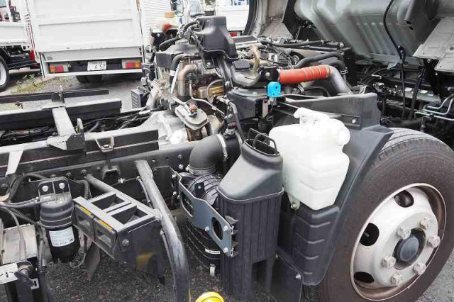 三菱ふそう キャンター 小型 車載専用車 2PG-FEB90(88805) 31枚目