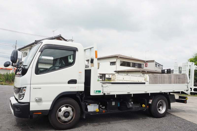 三菱ふそう キャンター 小型 車載専用車 2PG-FEB90(88805) 37枚目