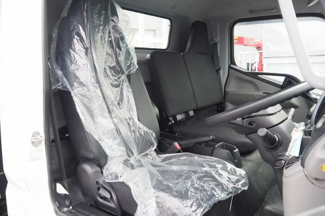三菱ふそう キャンター 小型 車載専用車 2PG-FEB90(88805) 45枚目