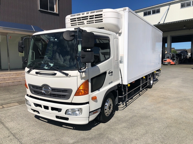 日野 レンジャー 中型 冷凍冷蔵バン TKG-FD7JLAG(88851) 2枚目