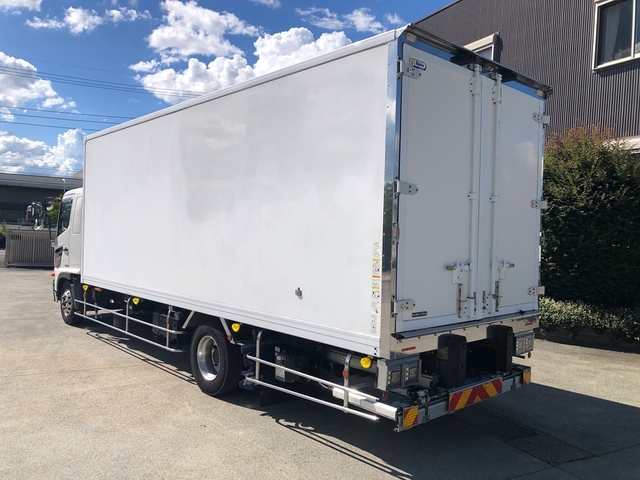 日野 レンジャー 中型 冷凍冷蔵バン TKG-FD7JLAG(88851) 3枚目