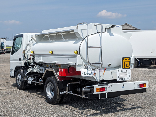 三菱ふそう キャンター 小型 タンクローリー 2RG-FEAV0(88914) 4枚目