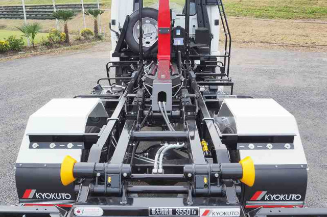三菱ふそう ファイター 中型 コンテナ専用車 2KG-FK62F(88915) 5枚目