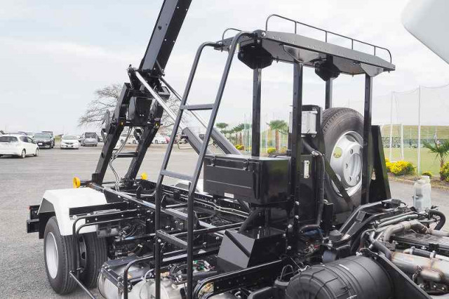 三菱ふそう ファイター 中型 コンテナ専用車 2KG-FK62F(88915) 26枚目