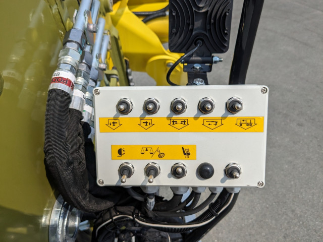 三菱ふそう スーパーグレート 大型 クレーン付き 2KG-FV80VYP(88916) 29枚目