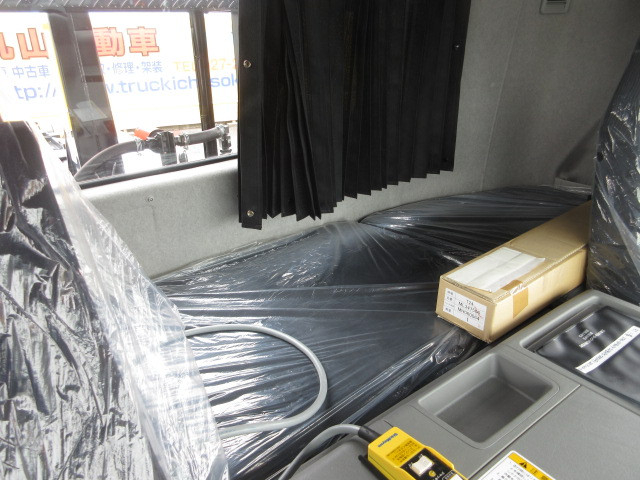 三菱ふそう スーパーグレート 大型 コンテナ専用車 2PG-FV70HY(88917) 24枚目