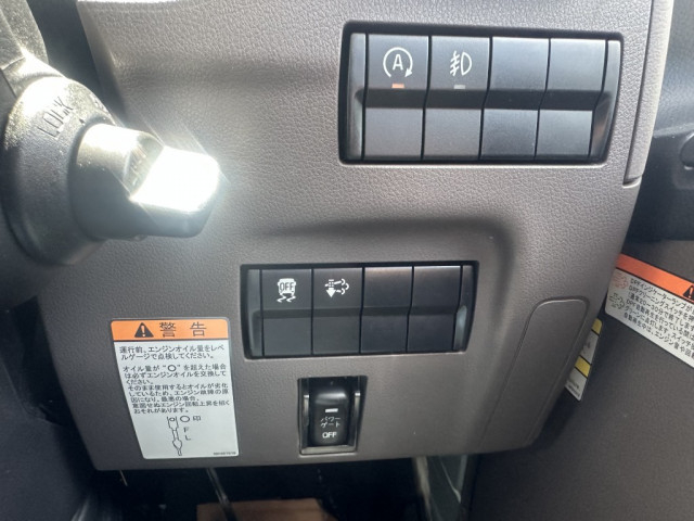 三菱ふそう キャンター 小型 Wキャブ 2RG-FBA20(88919) 27枚目