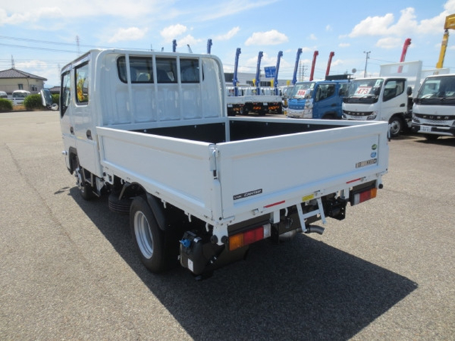三菱ふそう キャンター 小型 Wキャブ 2RG-FBA20(88924) 5枚目