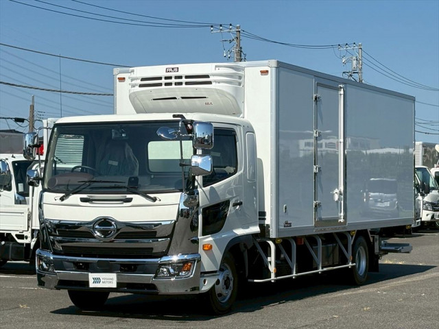 日野 レンジャー 中型 冷凍冷蔵バン 2KG-FD2ABG(88929) 1枚目