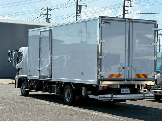 日野 レンジャー 中型 冷凍冷蔵バン 2KG-FD2ABG(88929) 3枚目