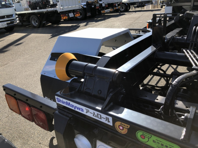 Mitsubishi Fuso fighter 6studs large Arm roll trucks  2KG-FK62FZ(88934) 15枚目