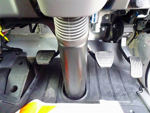 いすゞ フォワード 中型 土砂ダンプ 2RG-FRR90S3(88935) 16枚目