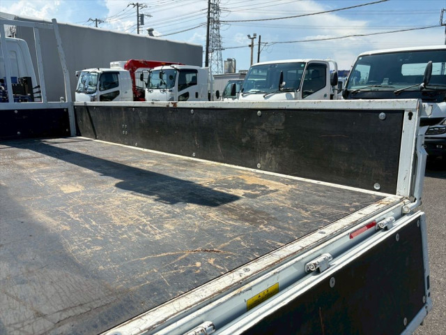 三菱ふそう キャンター 小型 クレーン付き 2RG-FEAV0(88941) 10枚目