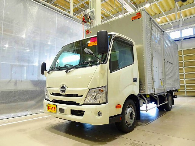 日野 デュトロ 小型 アルミバン 2PG-XZU712M(88950) 1枚目