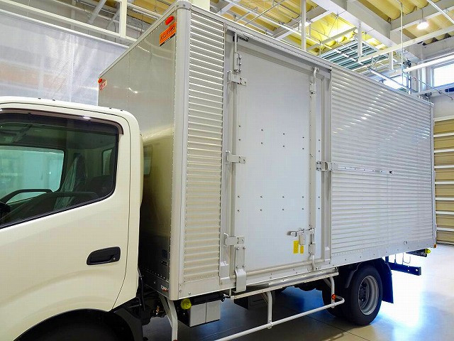日野 デュトロ 小型 アルミバン 2PG-XZU712M(88950) 28枚目